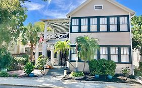 Old Powder House Inn